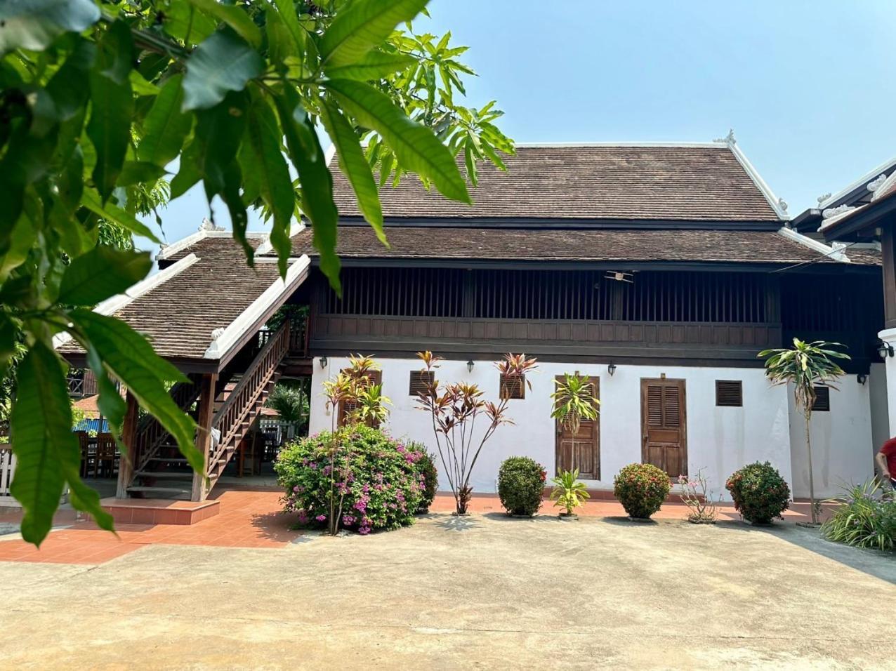 Residence Boutique Hotel Λουάνγκ Πραμπάνγκ Εξωτερικό φωτογραφία