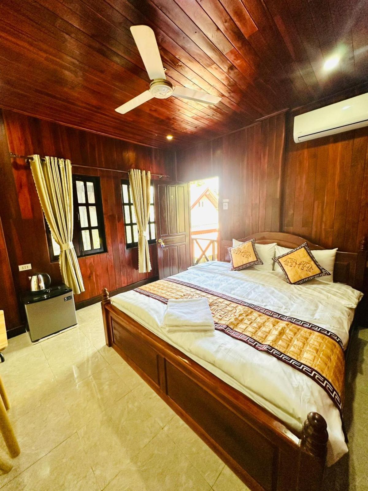 Residence Boutique Hotel Λουάνγκ Πραμπάνγκ Εξωτερικό φωτογραφία