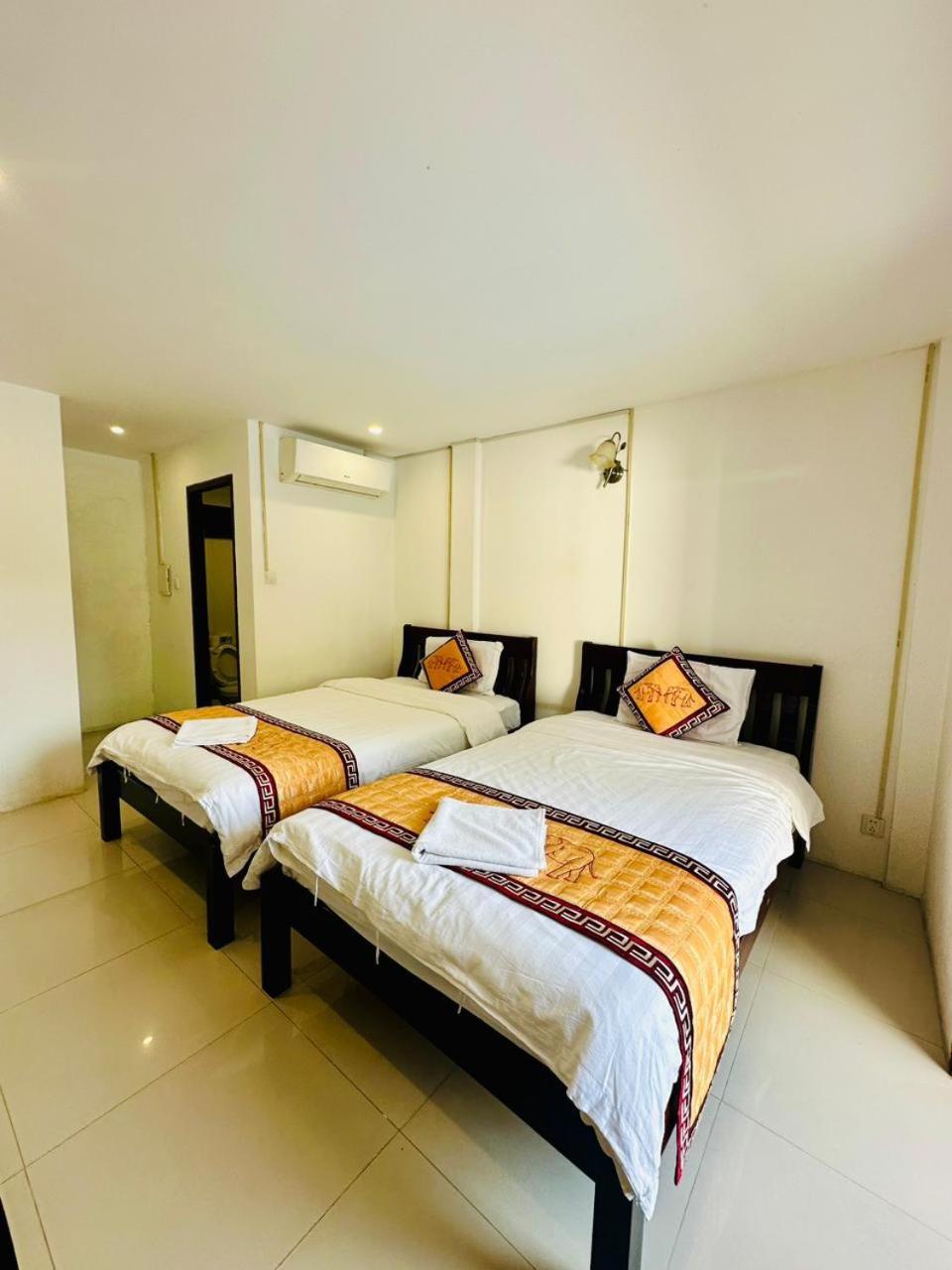 Residence Boutique Hotel Λουάνγκ Πραμπάνγκ Εξωτερικό φωτογραφία